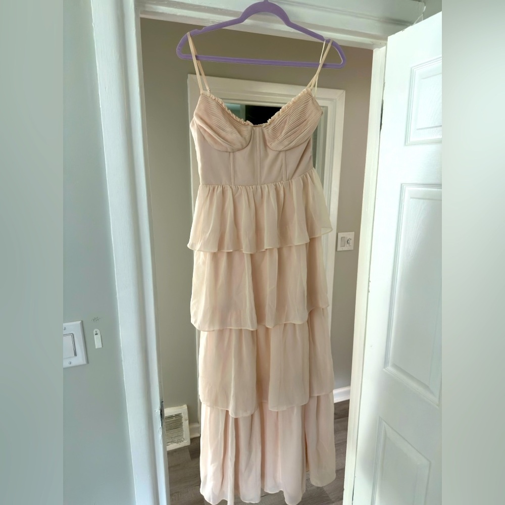 TIERED MAXI BRIDESMAID DRESS